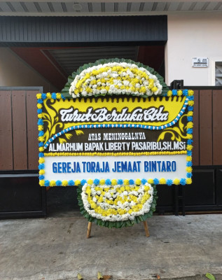 Papan Bunga Duka di Tanjung Teja
