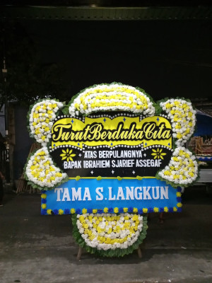 Papan Bunga Duka di Tanjung Teja